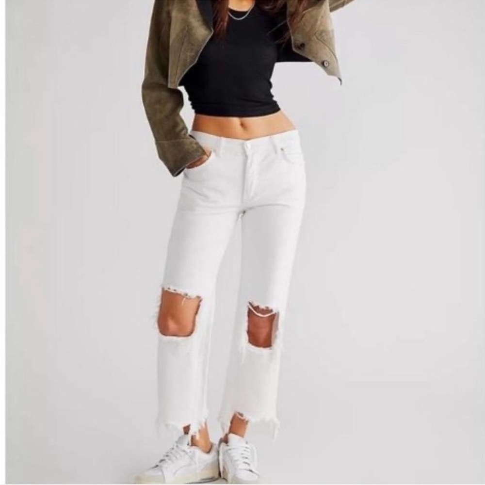 🔥Free People Maggie mid rise straight leg SZ 26 . Worn once!
